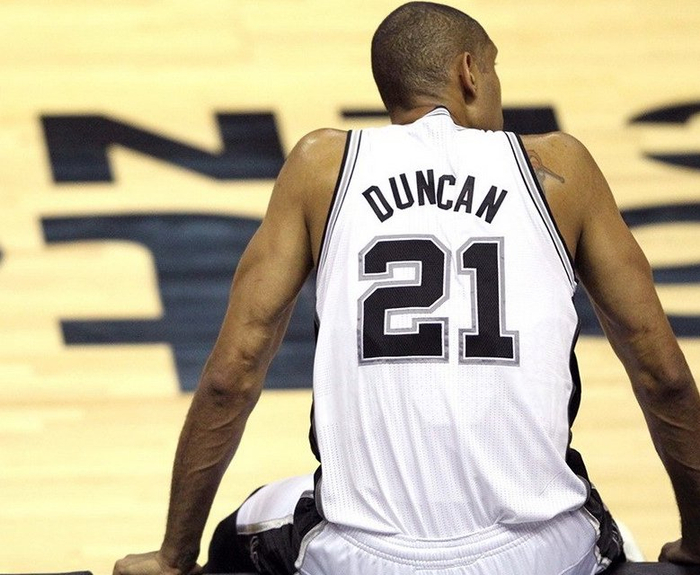 有些画面，会被历史记住（某些瞬间，注定载入史册）