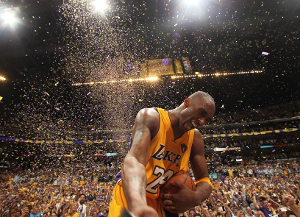 自吉鲁以来，姆巴佩是首位欧冠上演大四喜的法国球员（姆巴佩成为继吉鲁之后首位在欧冠上演大四喜的法国球员）